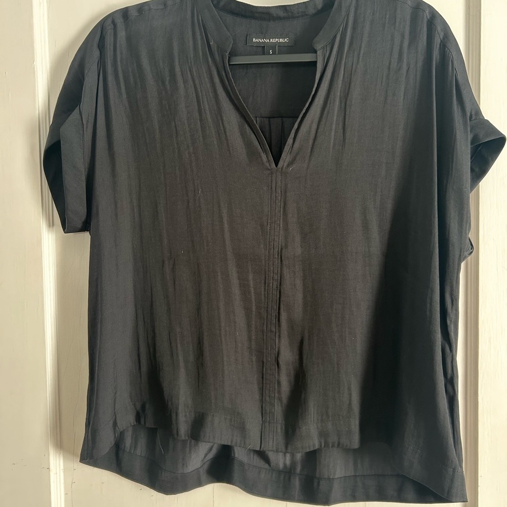 Banana Republic Elegant Black Blouse